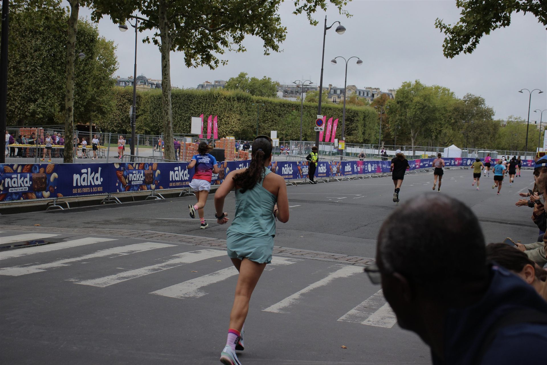 Sur le bitume parisien